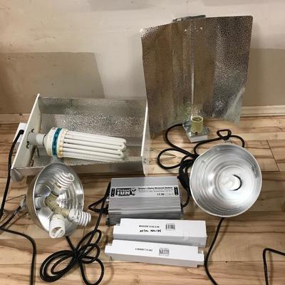 Lot 265 - Growing Lights and Accessories 