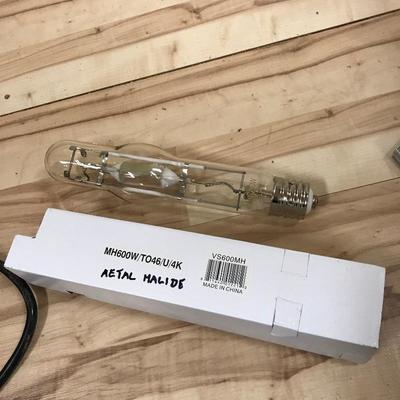 Lot 265 - Growing Lights and Accessories 