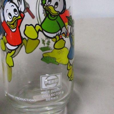 Lot 111 - Disney, Warner Bros, Wizard Of Oz & Muppets Glasses