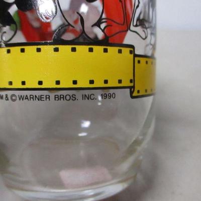 Lot 111 - Disney, Warner Bros, Wizard Of Oz & Muppets Glasses