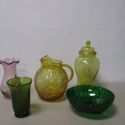 Lot 181 - Glassware