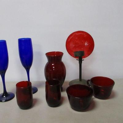 Lot 182 - Red & Blue Glassware