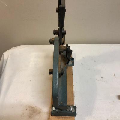 Lot 274- Metal Cutters & More