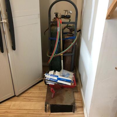 Lot 276- Welding Set