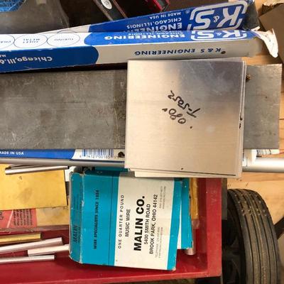 Lot 276- Welding Set