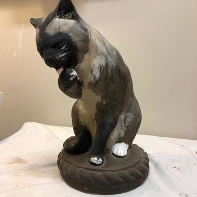 Lot 279- Cat Statue