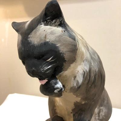 Lot 279- Cat Statue
