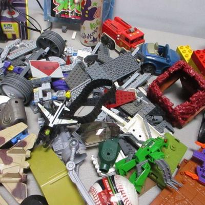 Lot 126 - Variety Of Toys