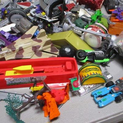 Lot 126 - Variety Of Toys