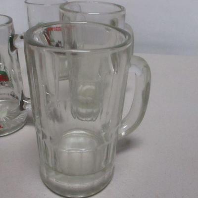 Lot 198 - Mallard Budweiser Glasses & Mugs