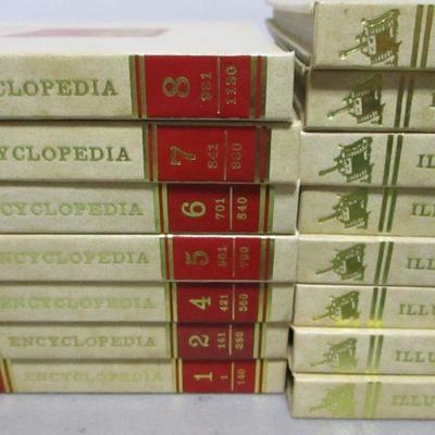 Lot 213 - Illustrated World War II Encyclopedia