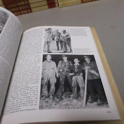 Lot 213 - Illustrated World War II Encyclopedia