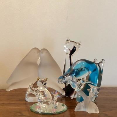 Lot 16- Glass Animal Figurines