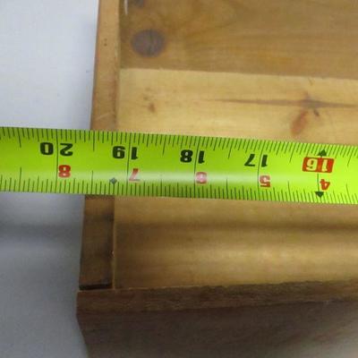 Lot 220 - Chateau Cofran Wine Box