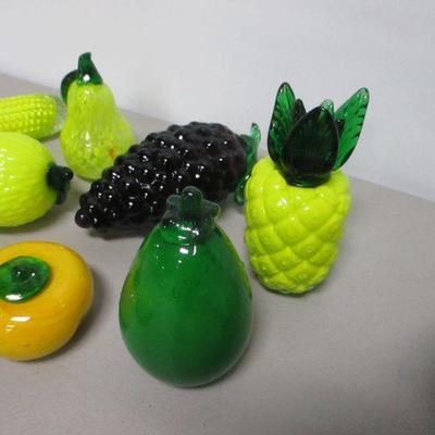 Lot 225 - Glass Fruit & Bowl
