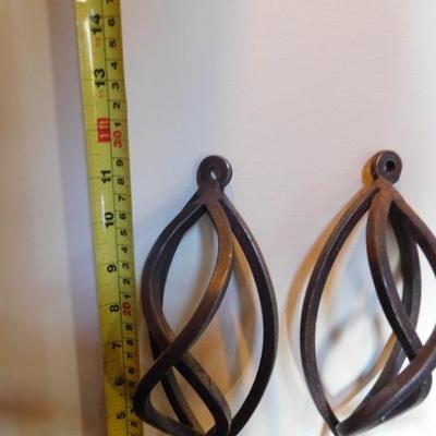 Pair of Contemporary Design Wrought Iron Wall Sconce Candle Holders 12