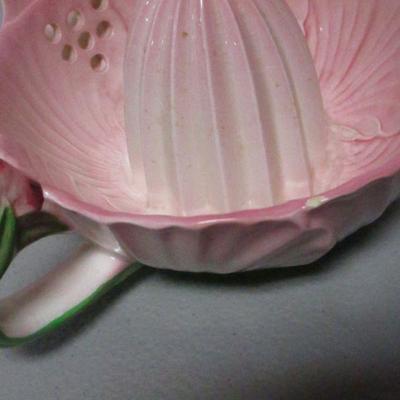 Lot 229 - Chinaware Home Decor Items