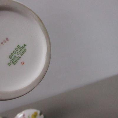 Lot 231 - Wedgwood - Fine Bone China