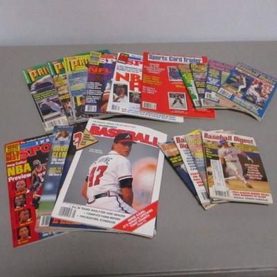 Lot 133 - Sports Magazines