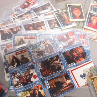 Lot 140 - Trading Cards - Elvis - Disney - Home Alone