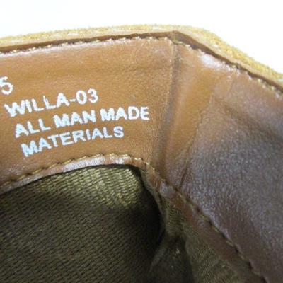 Lot 233 - Various Sizes & Styles Of Shoes