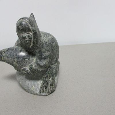 Lot 239 - Home Decor - Eskimo Art & Franklin Porcelain