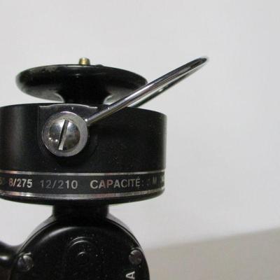 Lot 246 - Fishing Items - Zebco Omega 154 & Mitchel Reel