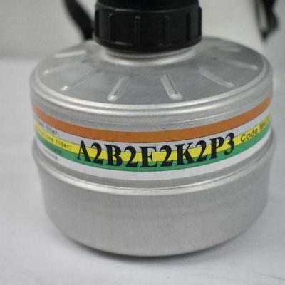 Gas Mask with Filtration Canister - Canister is New/Sealed