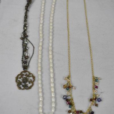 5 pc Costume Jewelry: 1 Bracelet & 4 Necklaces
