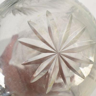Lot G-9: Vintage Cut Glass Vase