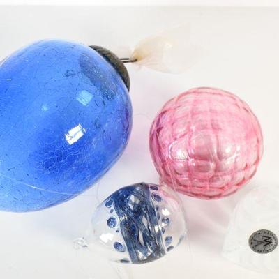 Lot G-16: Glass Ornaments