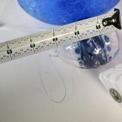 Lot G-16: Glass Ornaments