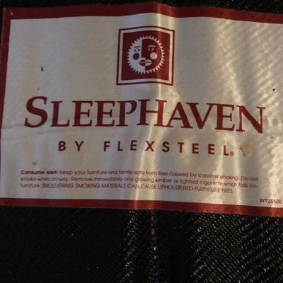 Lot 60 - Sleephaven Sleeper Sofa