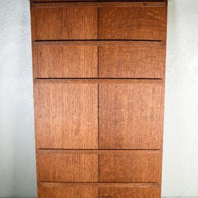 Lot G-24: Antique Church Hymn Board