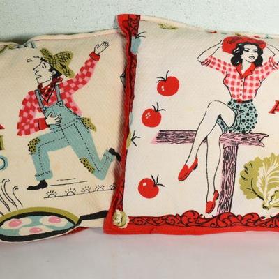 Lot G-31: Pillows