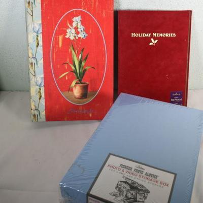 Lot G-35: Photo albums