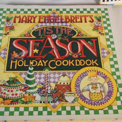 Lot G-50: Mary Engelbreitâ€™s Cookbooks