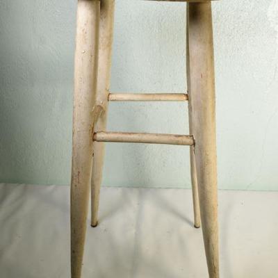 Lot G-47: Wooden  stool