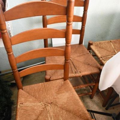 Lot G-48: Vintage wooden chairs
