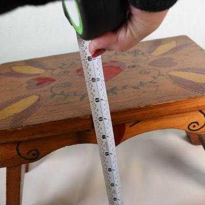 Lot G-44: Step Stool