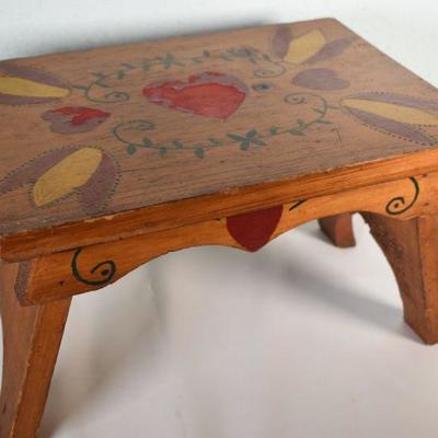 Lot G-44: Step Stool