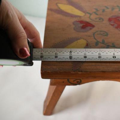 Lot G-44: Step Stool