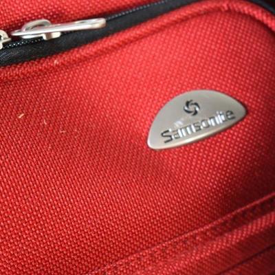 Lot G-39: Travel Bags