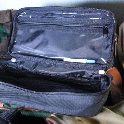 Lot G-39: Travel Bags