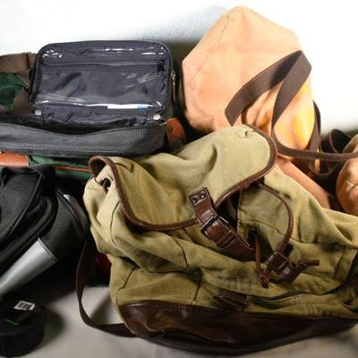 Lot G-39: Travel Bags