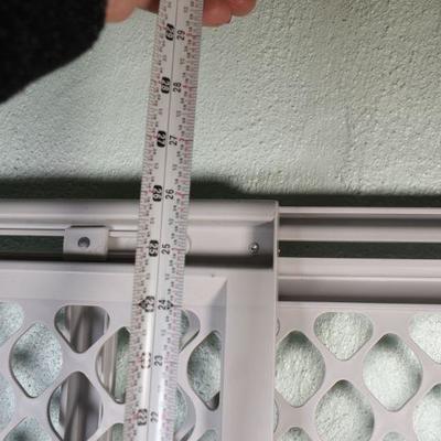 Lot G-43: Baby Gate
