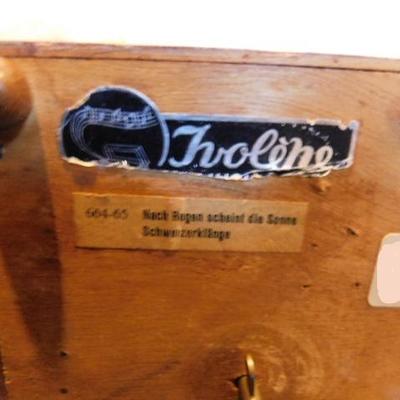 Ivolene Extremely Rare Mid Century Cigarette Dispenser Music Box Maple Wood Vaneer 5