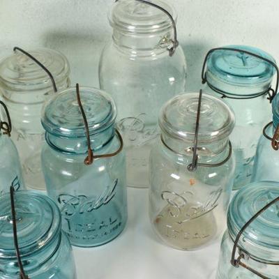 Lot G-37: Lot of Vintage Mason Jars