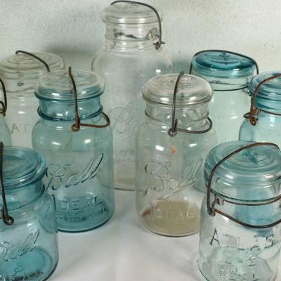 Lot G-37: Lot of Vintage Mason Jars