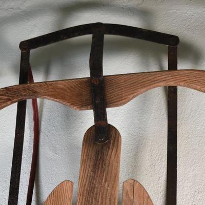 Lot G-73: Vintage Sled